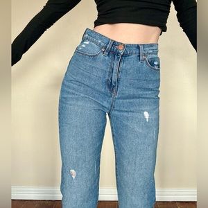 🍒 UO BDG Mom High Rise Jeans